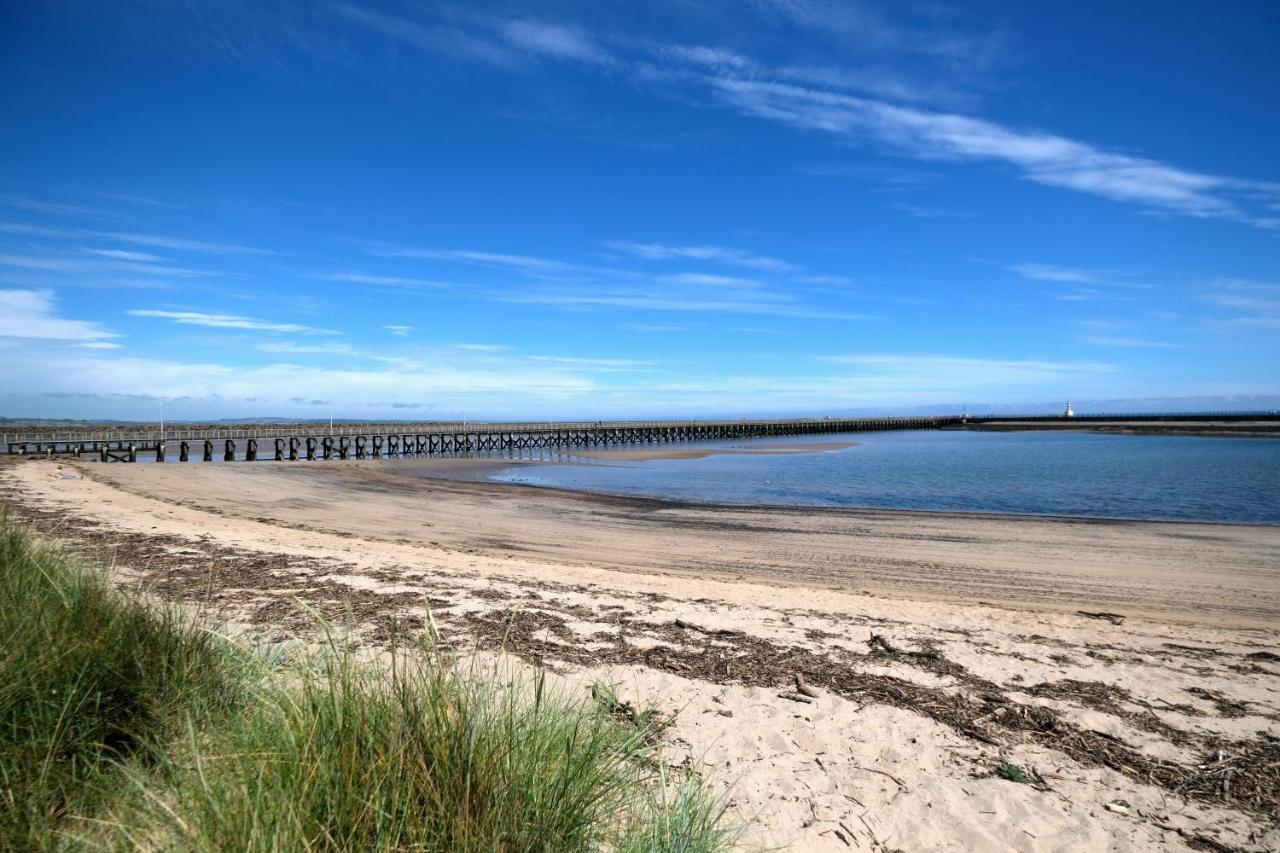 The Anchorage - Sea Views And Beach On Doorstep Amble Exterior photo